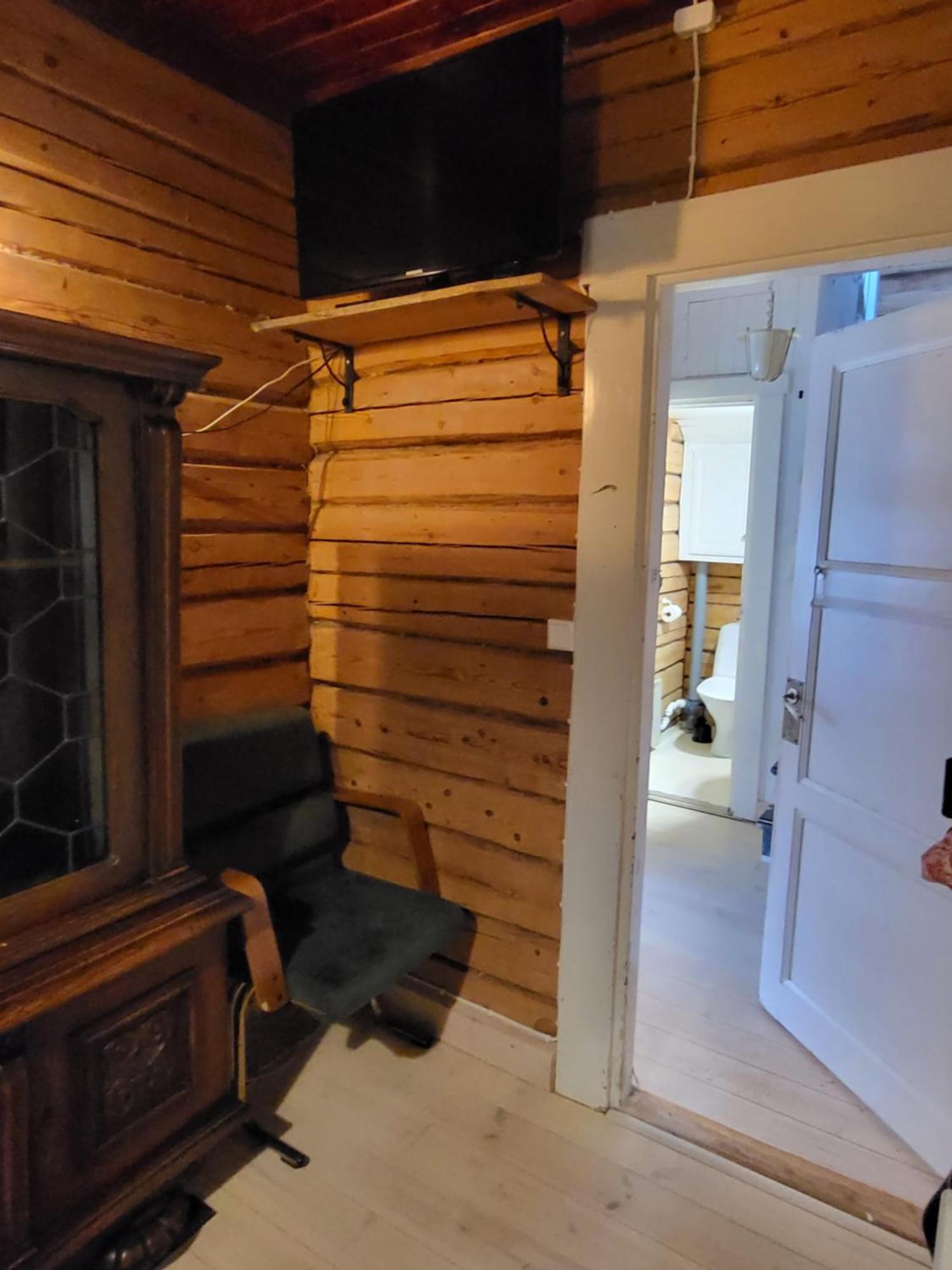 120 Yrs. Old Log House In Kuopio City Centre 외부 사진